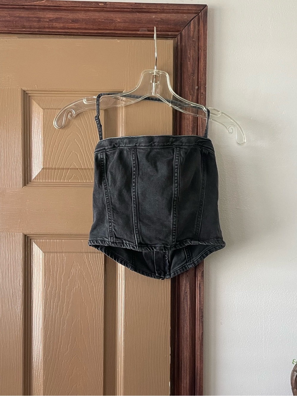 GAP Black Y2K Tube Top